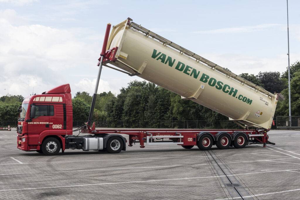 Van den Bosch vrachtwagen